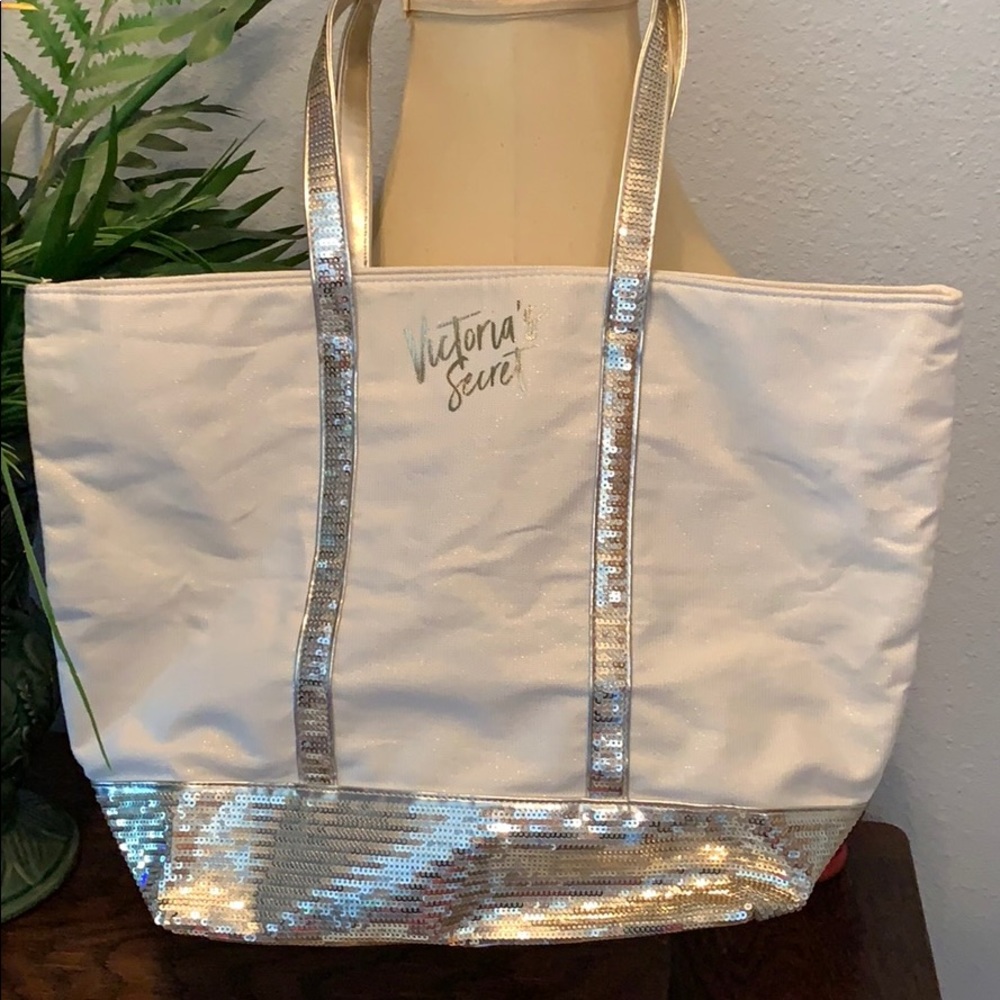 Victoria’s Secret Bag